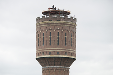 910355 Afbeelding van de werkzaamheden ten behoeve van de herbestemming van de watertoren (Heuveloord 25a) te Utrecht, ...